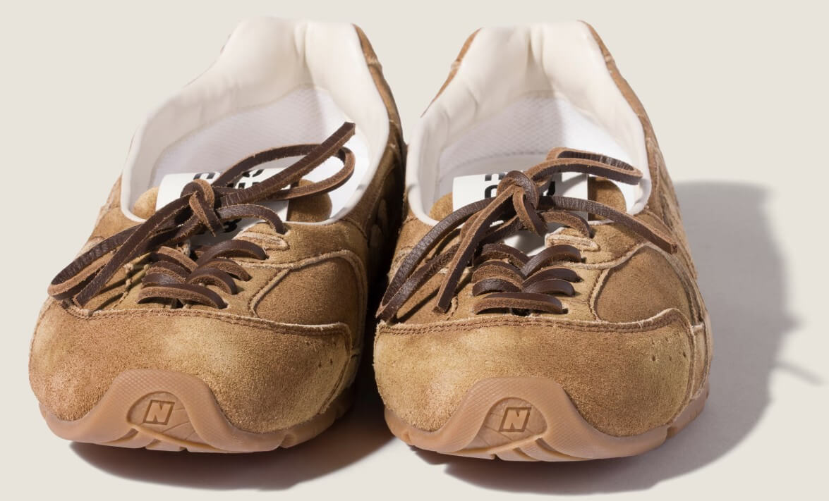 Read more about the article Miu Miu и New Balance выпустили балетную версию кроссовок 530 SL