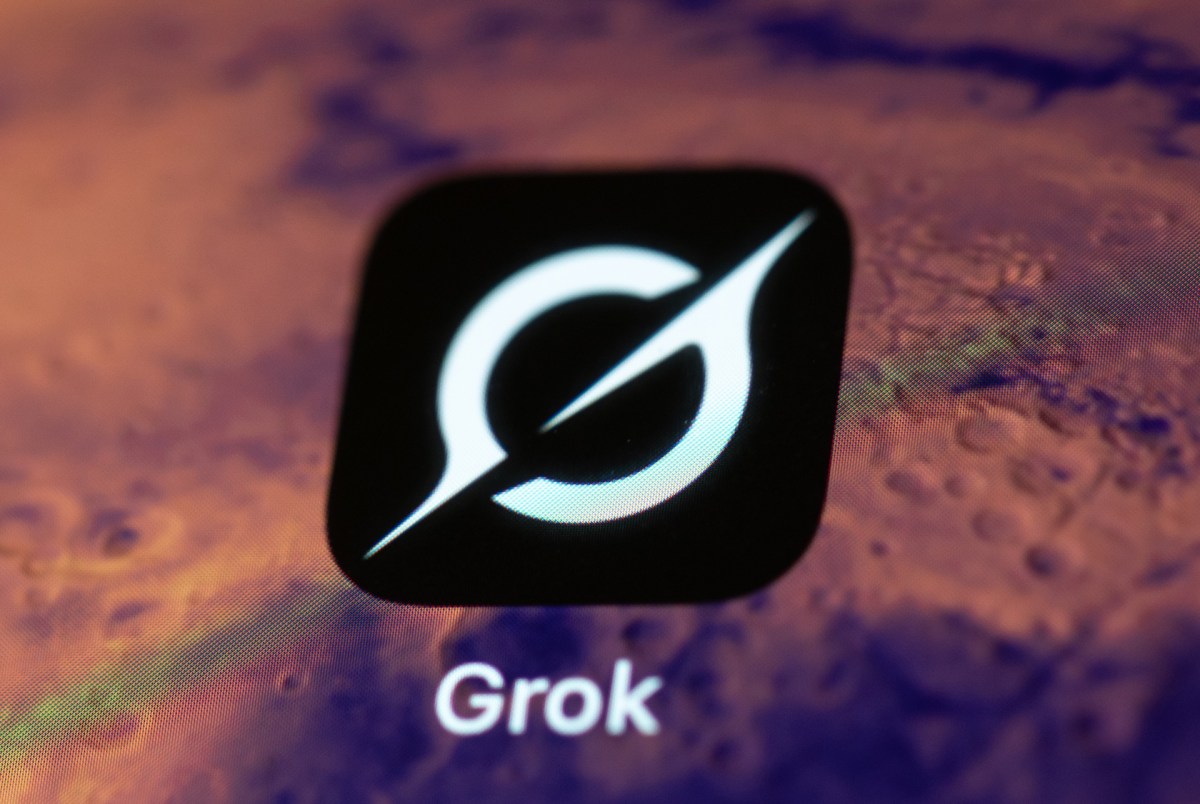 Read more about the article Сбой в xAI заставил чат-бот Grok выдавать пользователям бессвязный текст